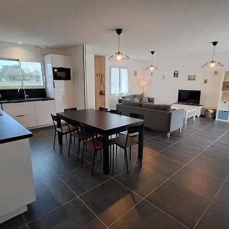 Maison * Valdivienne
